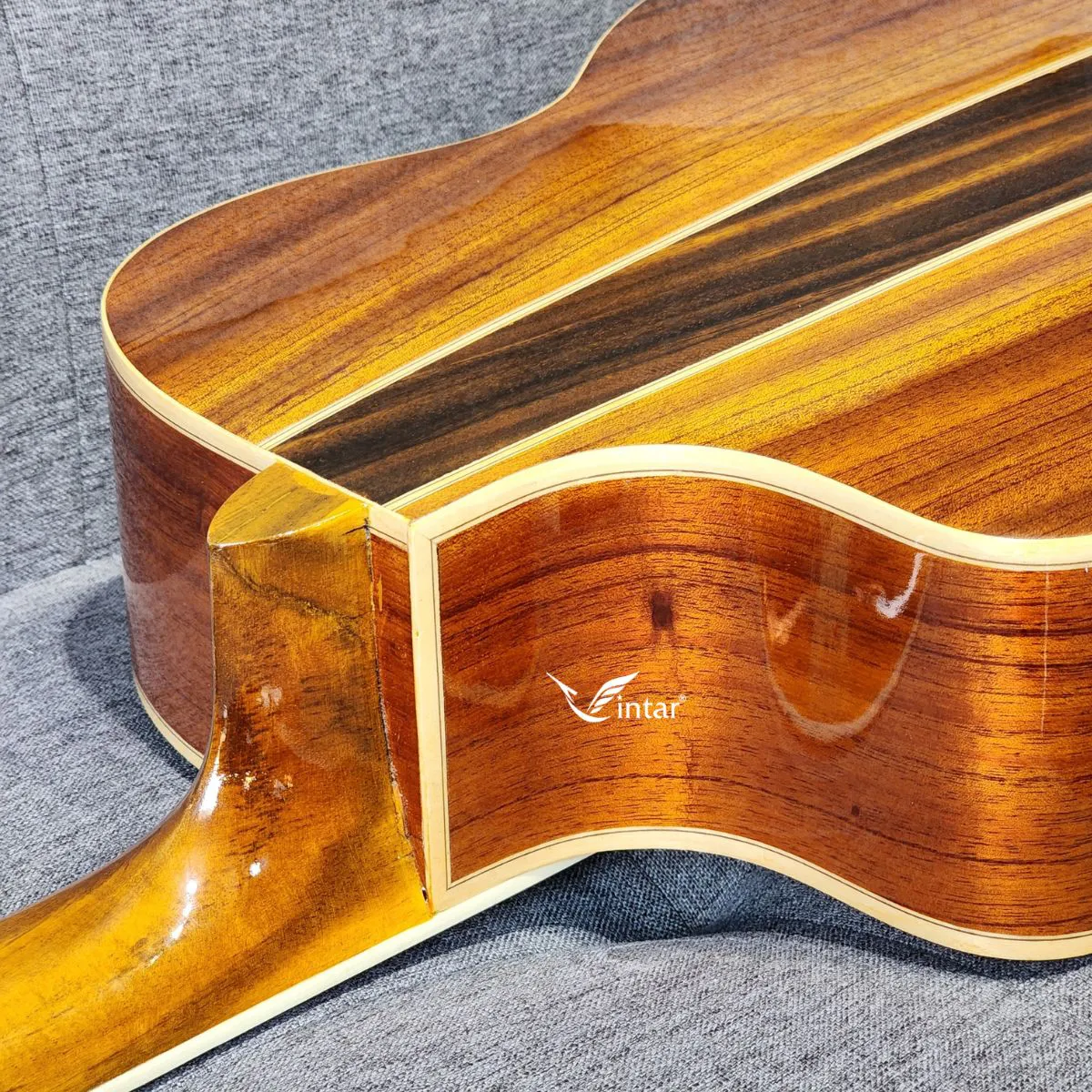 A4 - ĐÀN GUITAR ACOUSTIC GỖ HỒNG ĐÀO TOP THÔNG CAO CẤP 
