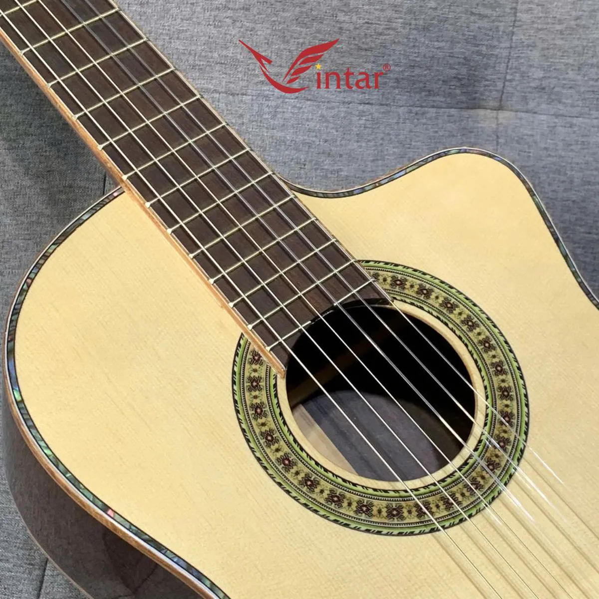 C7K NEW GUITAR CẨM ẤN CLASSIC FULL SOLID CAO CẤP