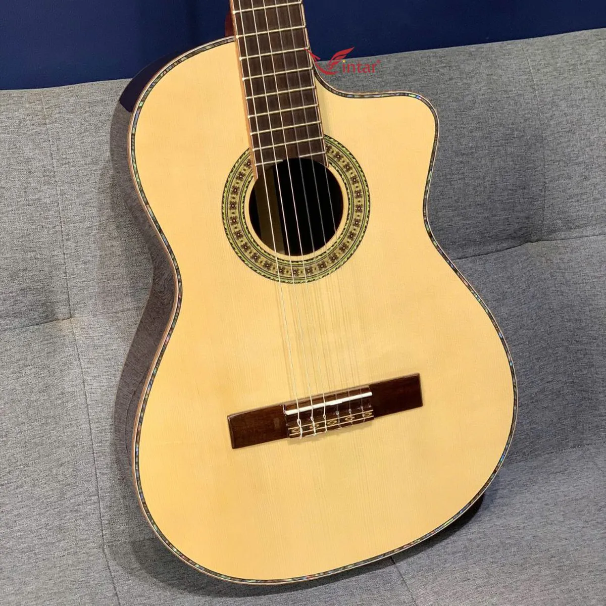 C7K NEW GUITAR CẨM ẤN CLASSIC FULL SOLID CAO CẤP