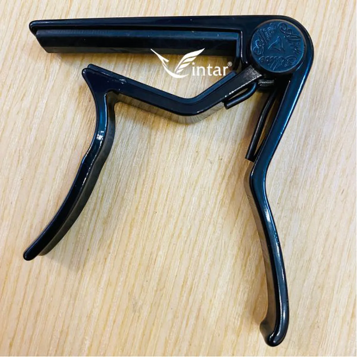 Capo Alice Màu  Đen Dáng D A007D