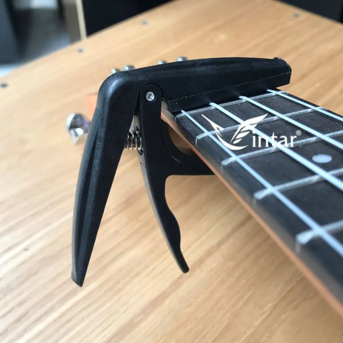 Capo Đàn Ukulele CPU