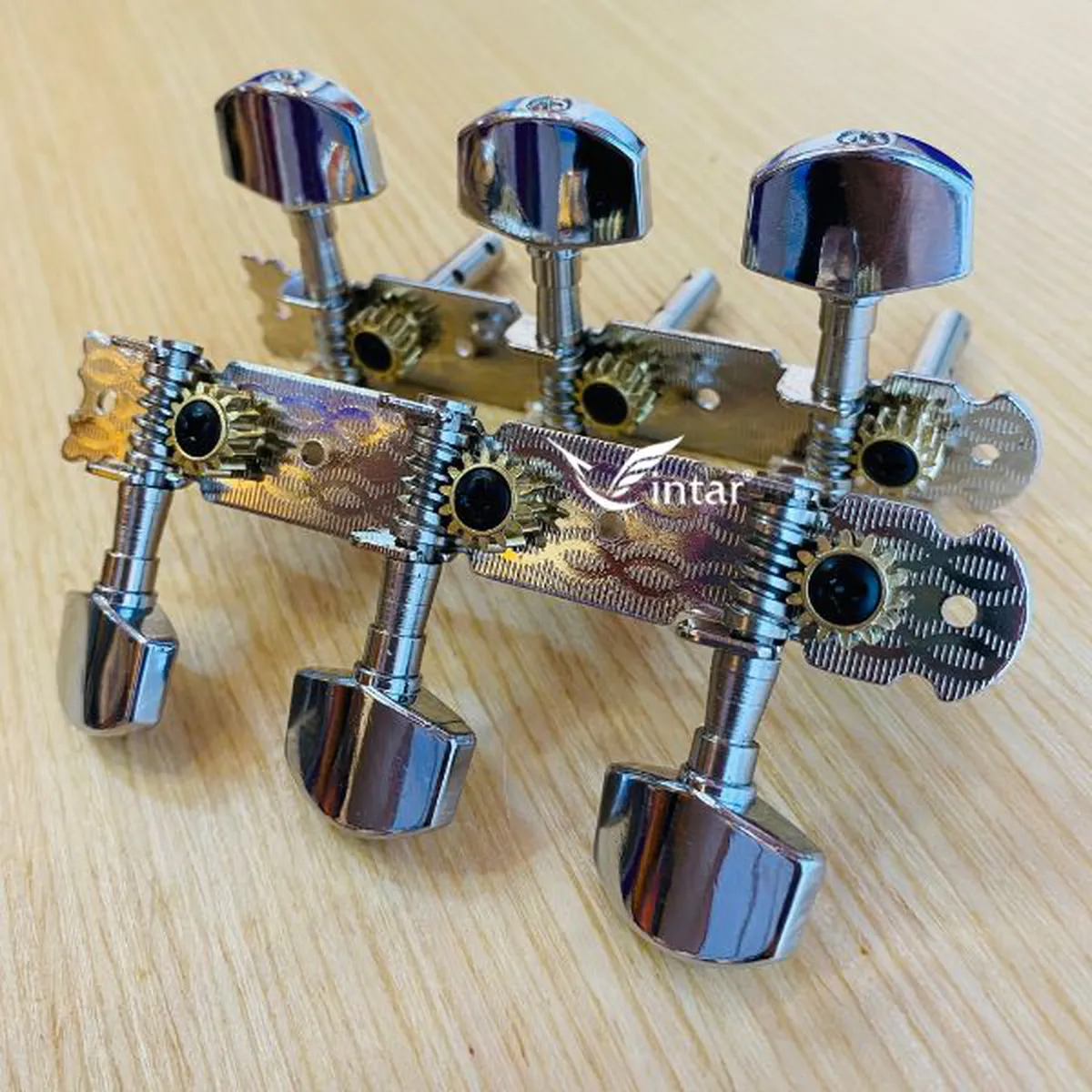 Khóa Đàn Acoustic Xi Sắt Thường