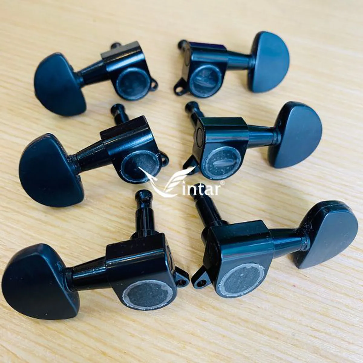Khóa Đúc Đen Đàn Acoustic Thường