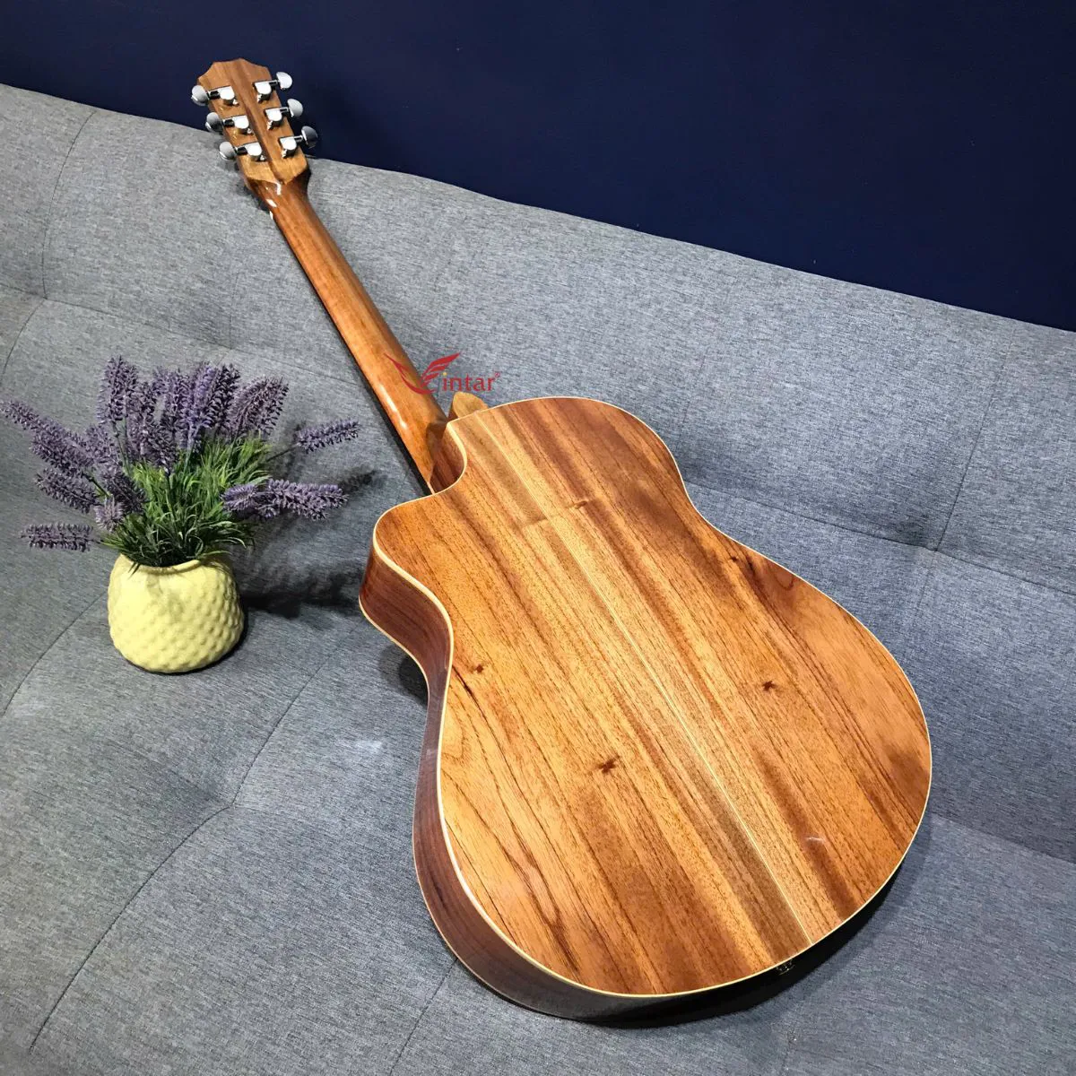 A2 EQ B52 - ĐÀN GUITAR GỖ HỒNG ĐÀO MẶT THÔNG CÓ EQ BIGBANG B52