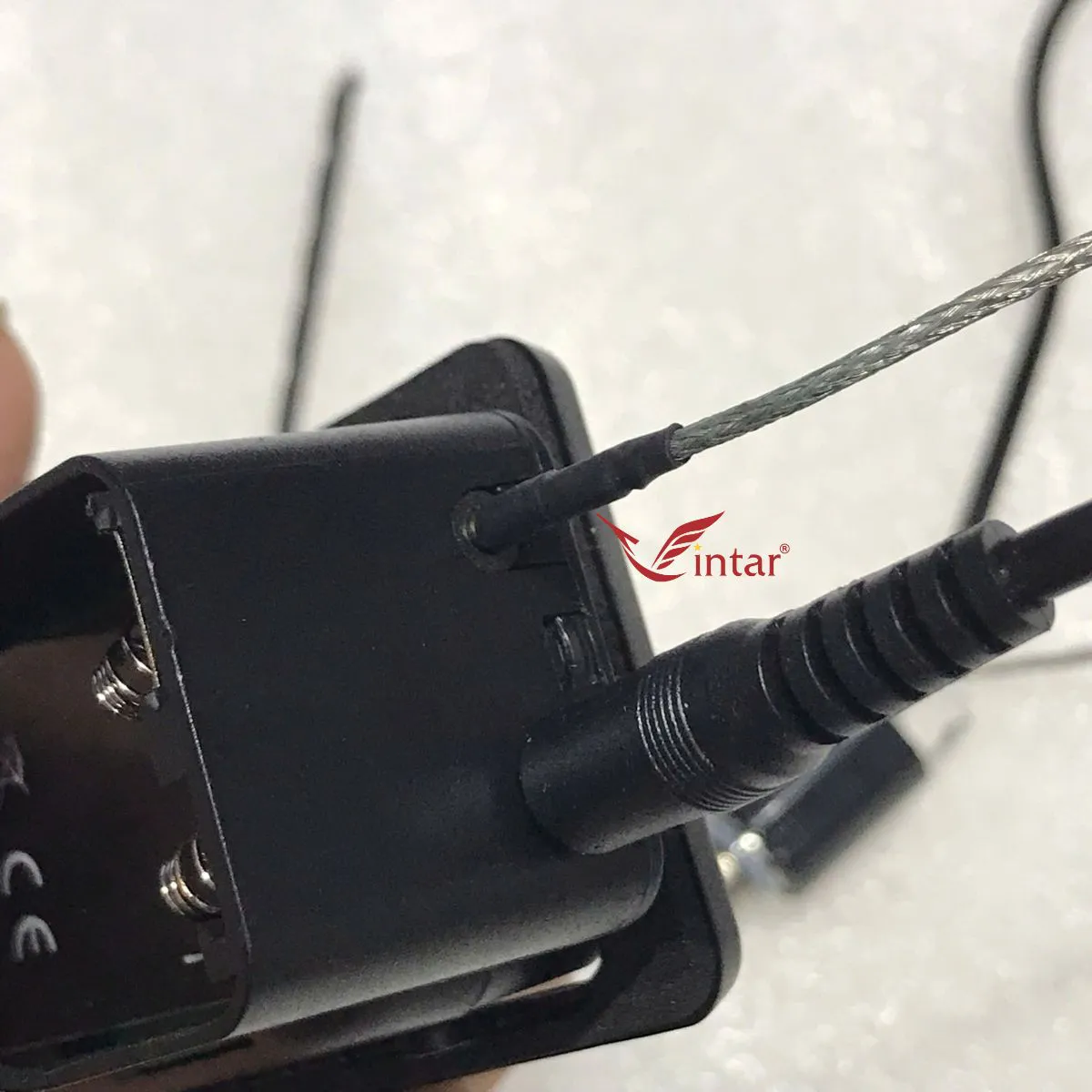 EQ GUITAR KLT10B CHÍNH HÃNG THON GỌN