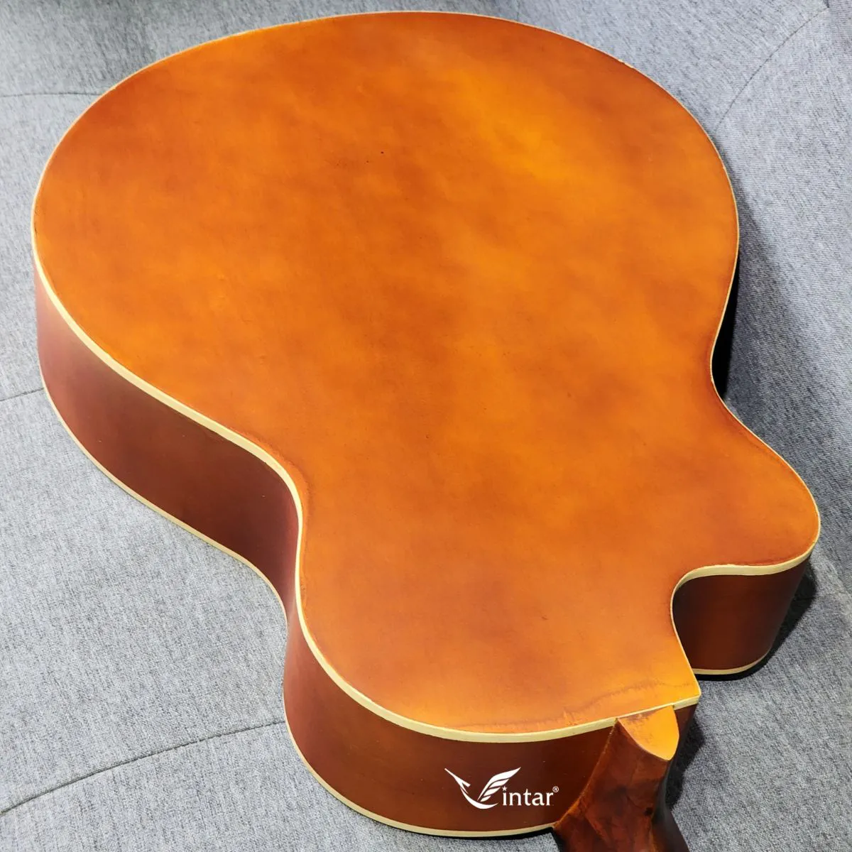 C1K - ĐÀN GUITAR CLASSIC TẬP CHƠI DÁNG KHUYẾT