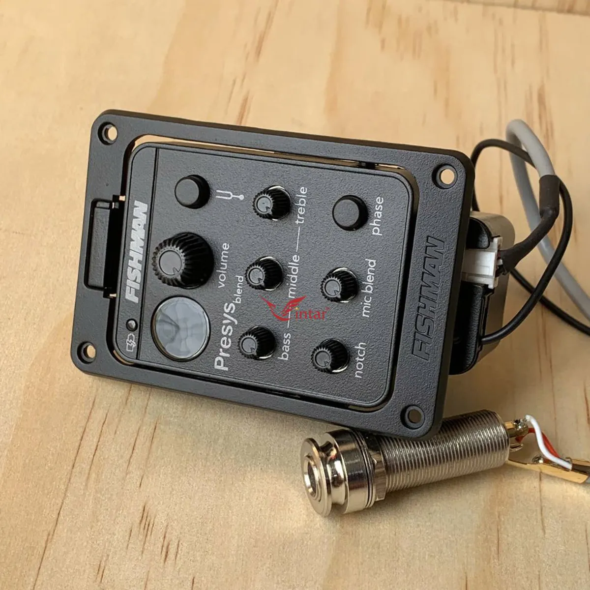 EQ FISHMAN 301 GUITAR CHÍNH HÃNG