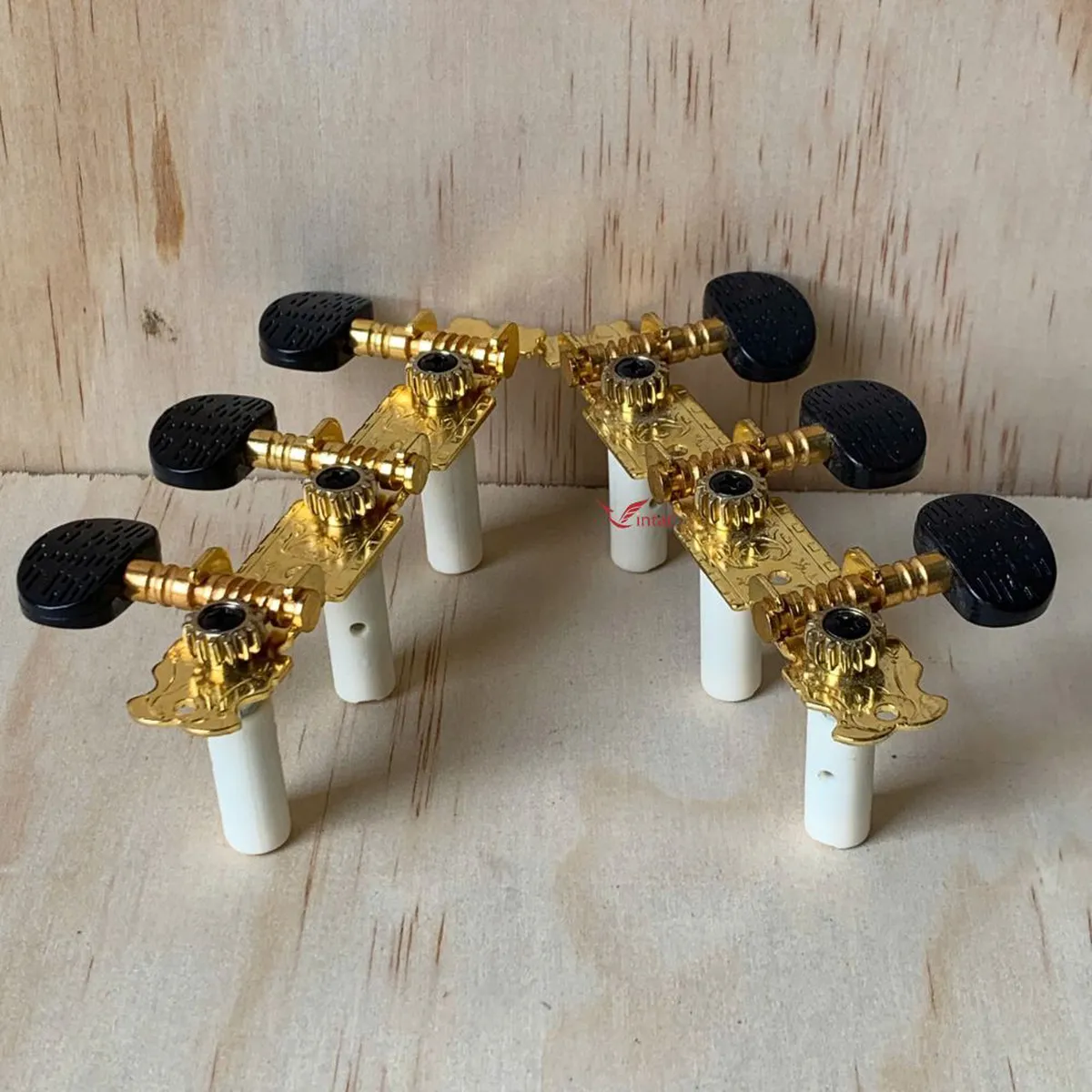 KHÓA CLASSIC VÀNG TAI ĐEN GIÁ RẺ NHẤT