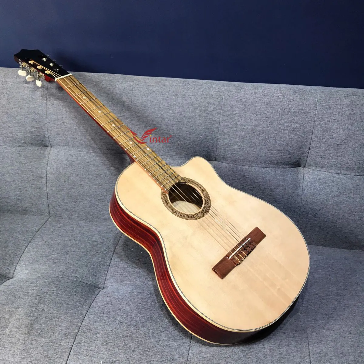C1K PRO - ĐÀN GUITAR CLASSIC GIÁ RẺ VÂN GIẢ CẨM