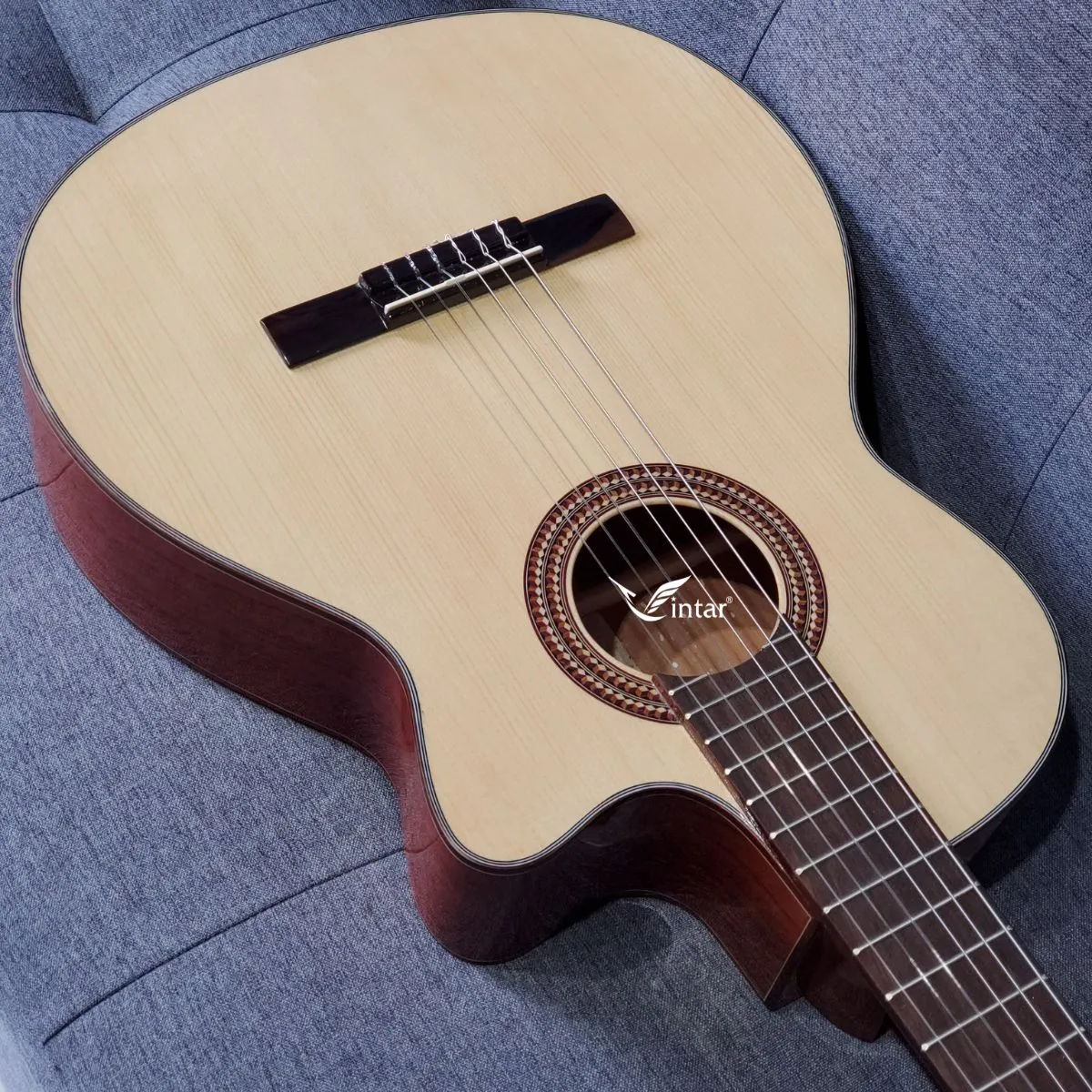 C3K - ĐÀN GUITAR CLASSIC GỖ HỒNG ĐÀO CAO CẤP DÁNG KHUYẾT