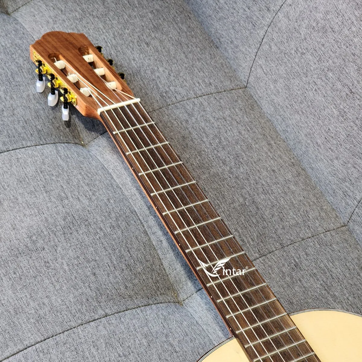 C5T - ĐÀN GUITAR CLASSIC GỖ ĐIỆP CAO CẤP DÁNG TRÒN CỔ ĐIỂN