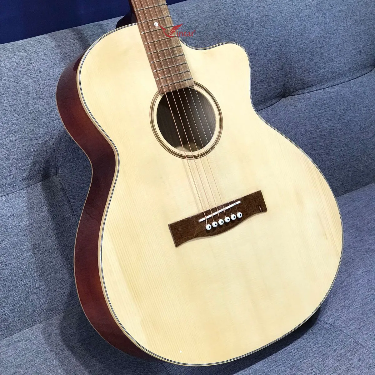 A1K GUITAR ACOUSTIC GIÁ RẺ MÀU TỰ NHIÊN