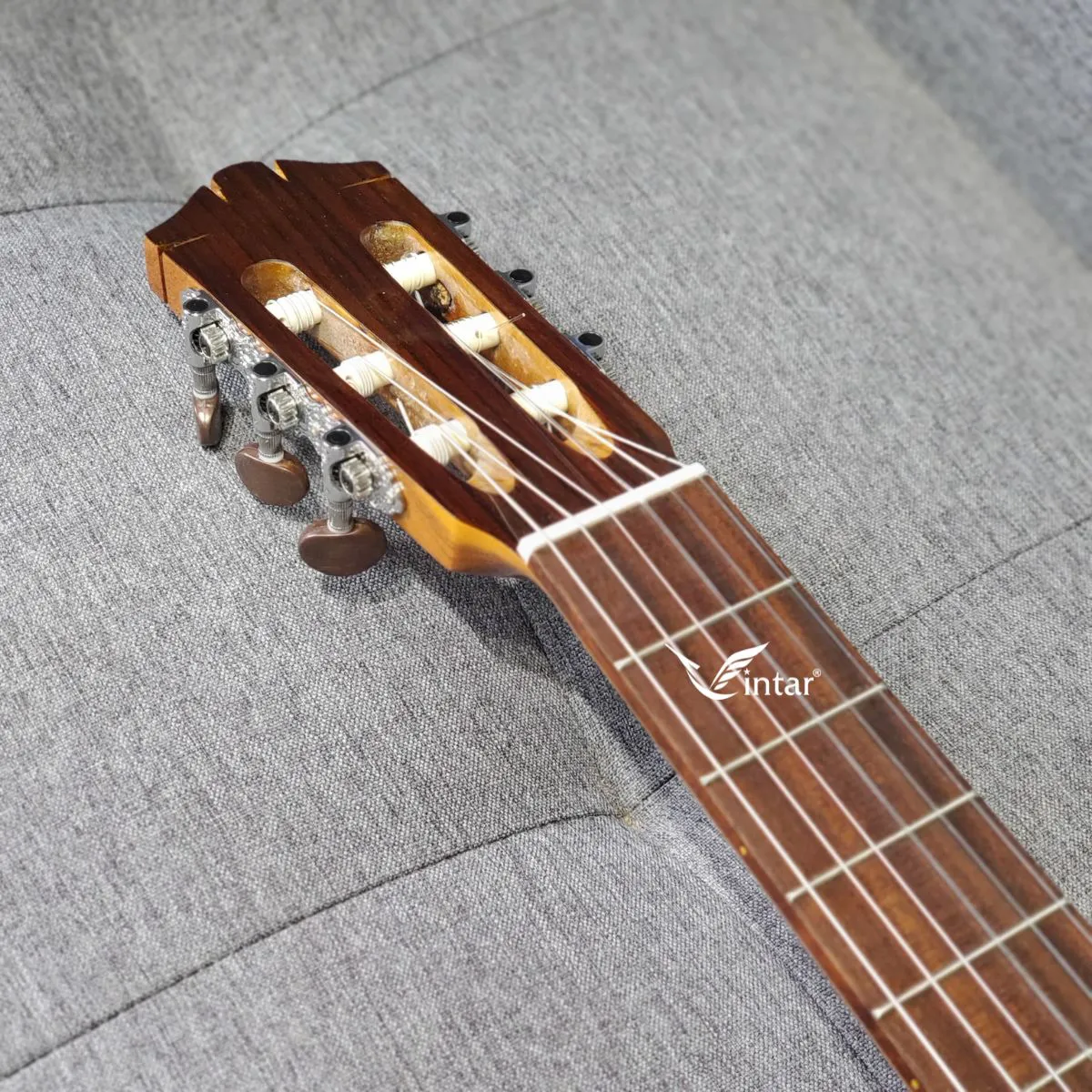 C6K - ĐÀN GUITAR CLASSIC GỖ SỒI PHÁP CAO CẤP DÁNG KHUYẾT