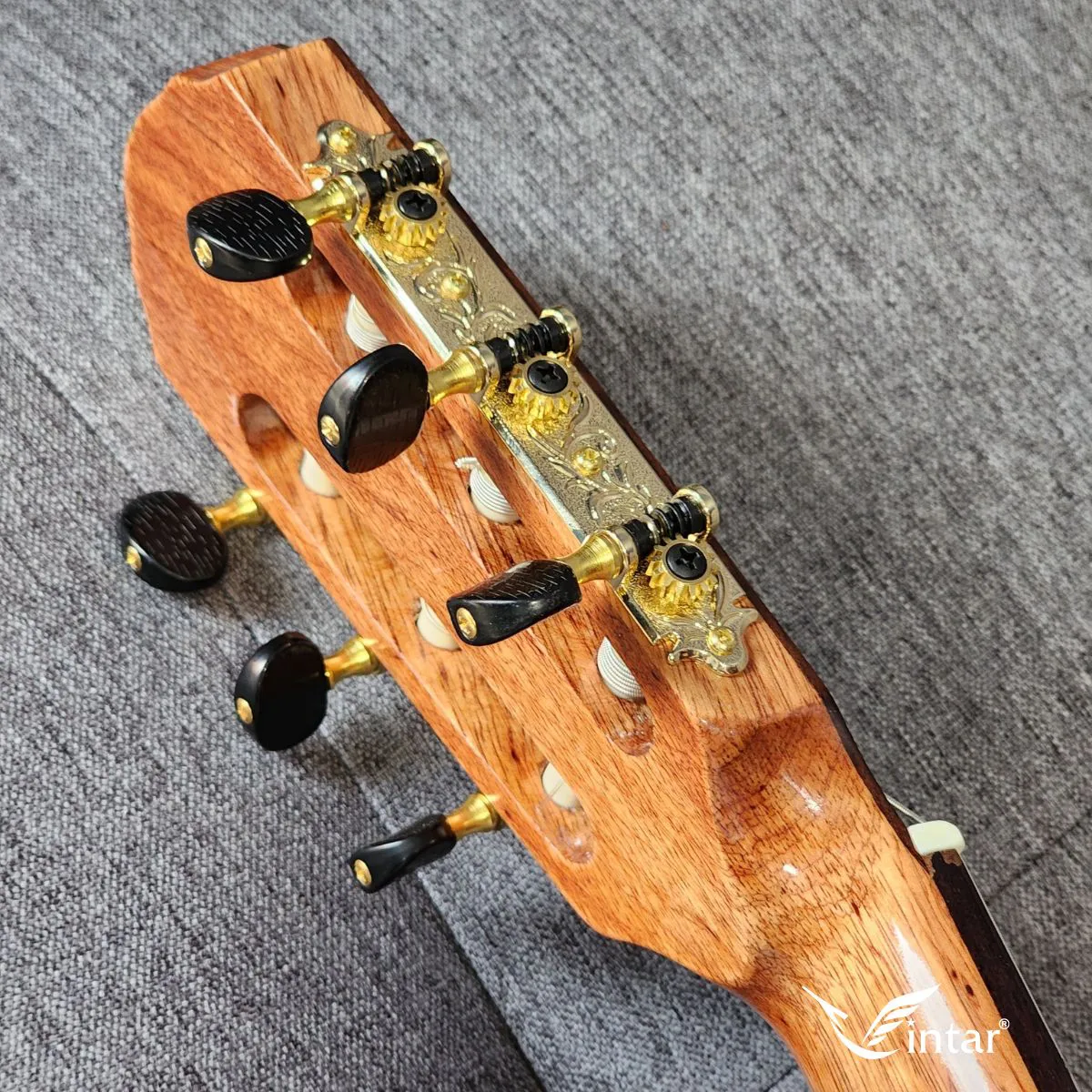 C7K - ĐÀN GUITAR CLASSIC GỖ CẨM ẤN CAO CẤP DÁNG KHUYẾT MẶT TOP CEDAR