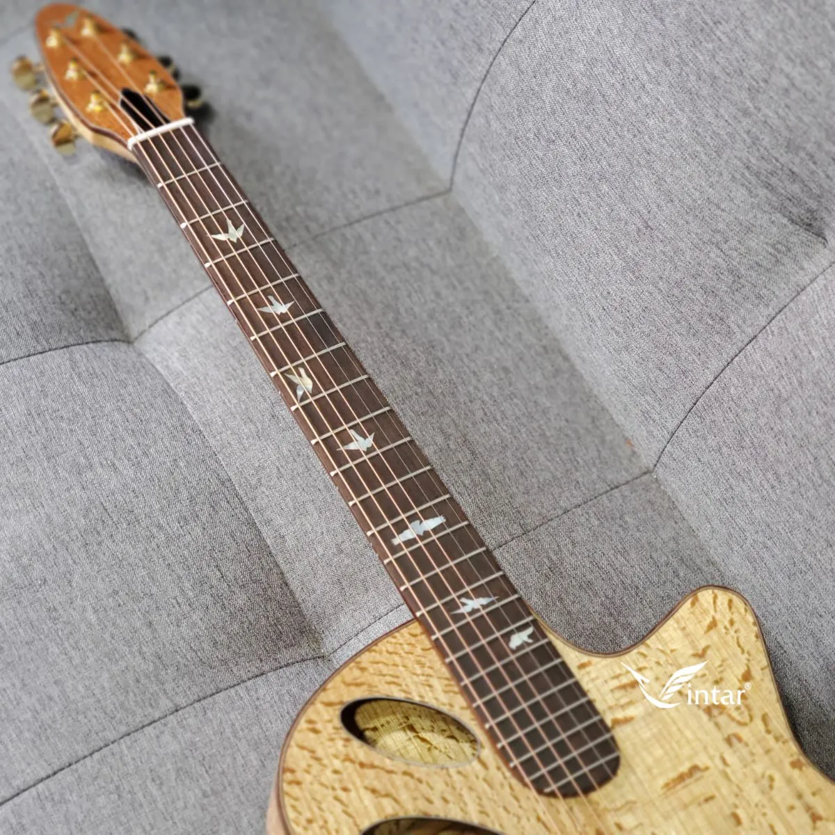 VT08FV - ĐÀN GUITAR ACOUSTIC CUSTOM CAO CẤP FULL GỖ SỒI PHÁP CÓ BAVEL