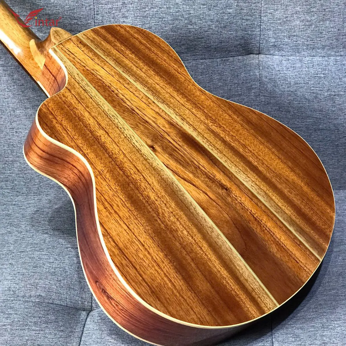 C2MIN GUITAR CLASSIC MINI 3/4 GỖ HỒNG ĐÀO DÁNG KHUYẾT