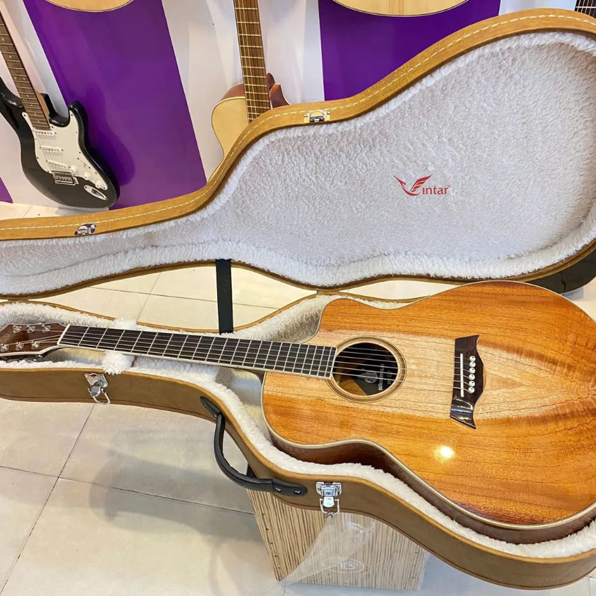 Case Hộp Cứng Guitar Cao Cấp Màu Nâu