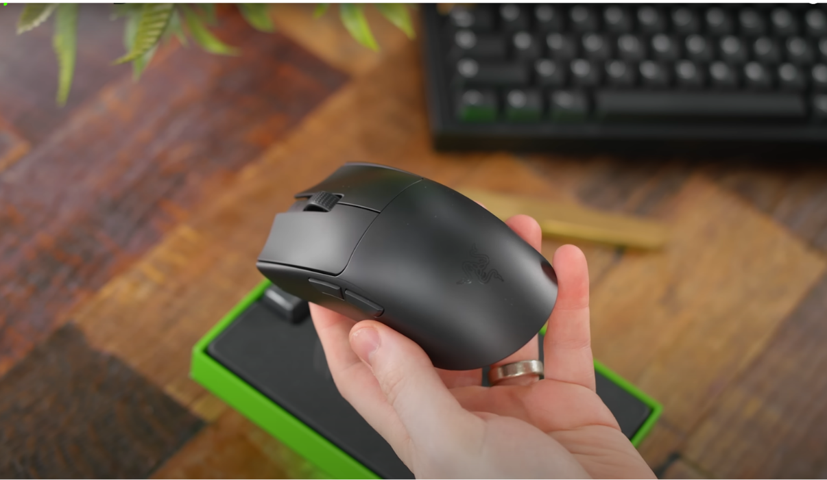 razer viper v3 pro ngoai hinh