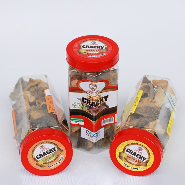 Mua da cá sấy giòn vị trứng muối Cracky tại Quang Hiển Food Mua da cá sấy giòn vị trứng muối Cracky tại Quang Hiển Food