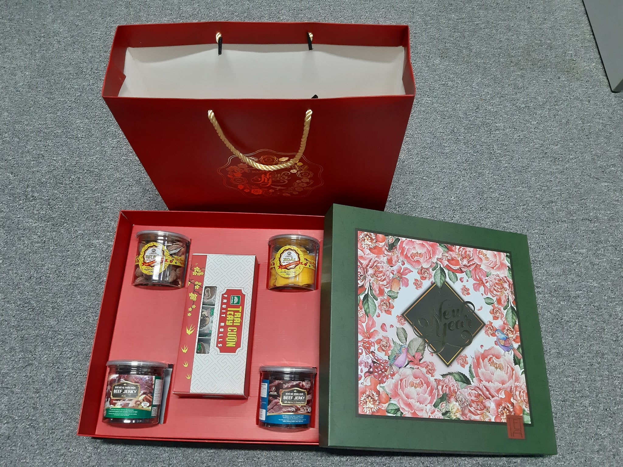 hộp quà xuân an lành