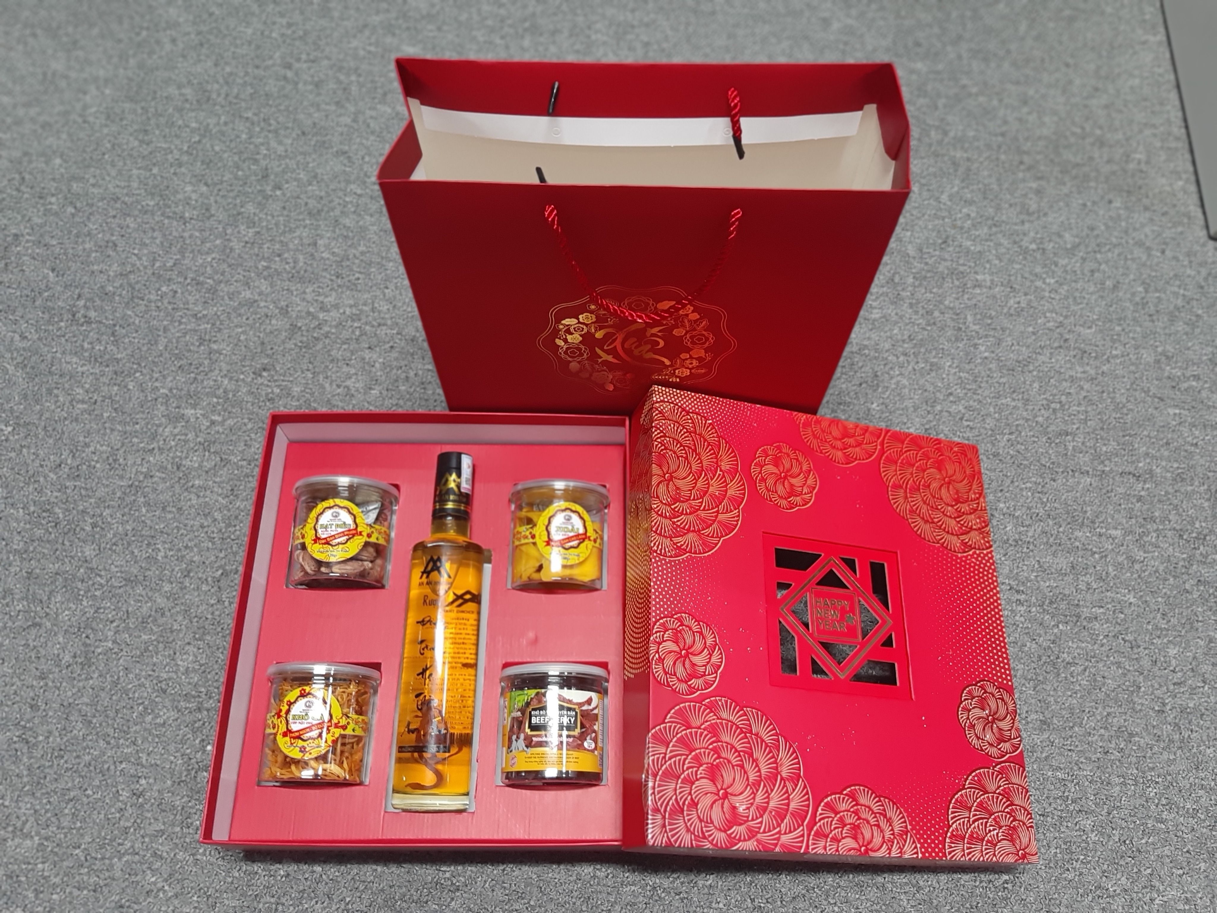 giỏ quà xuân như ý