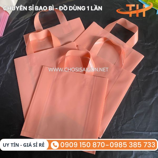 Túi PE ép quai bền, chắc, đẹp