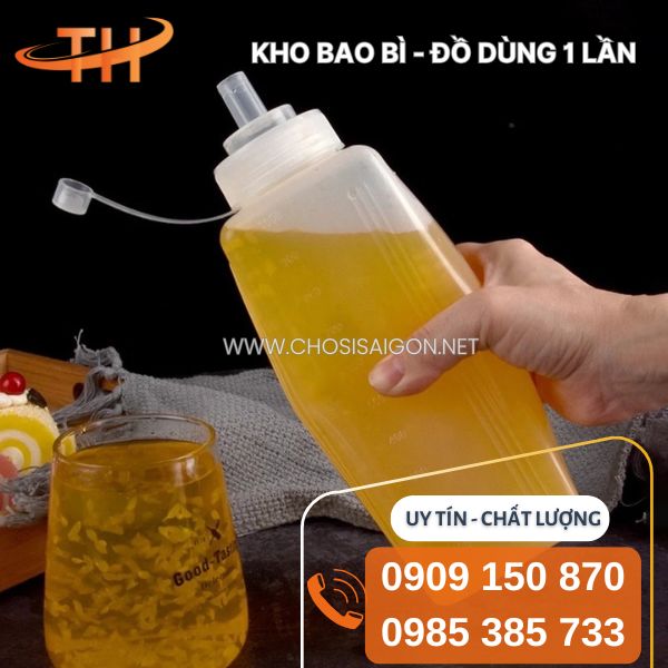 Bình nhựa đựng dầu ăn chế biến thức ăn