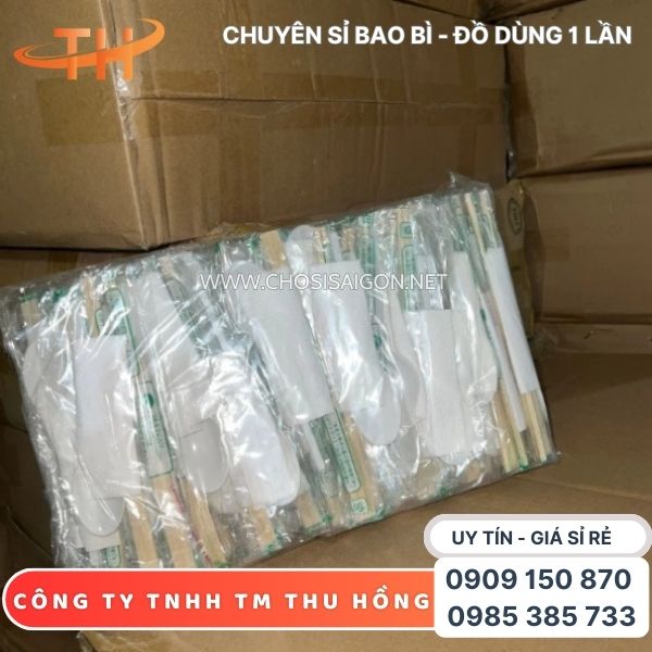 Set 4 trong 1 muỗng, đũa, tăm, giấy an toàn, chất lượng tốt