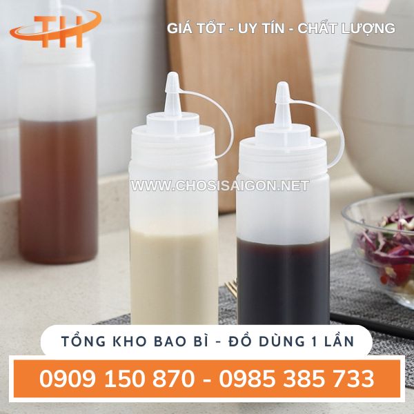Chai, bình nhựa đựng dầu, tương, nước sốt
