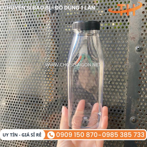Chai nhựa PET vuông vát 330ml miệng rộng