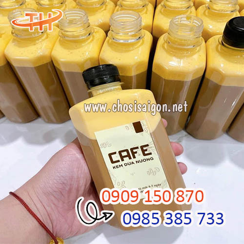 Chai nhựa dẹp 330ml nắp đen đựng cafe muối sỉ rẻ HCM