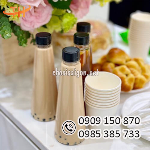 Sỉ rẻ nhất chai nhựa tam giác cao cấp 330ml