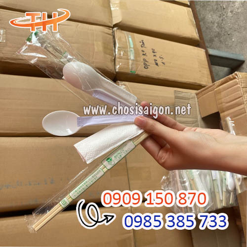 Combo 4 món muỗng, đũa, tăm, giấy ăn cao cấp báo giá sỉ rẻ nhất