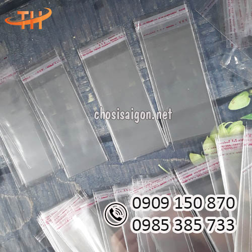 Túi bóng kính dán miệng đựng bao lì, khẩu trang giá tốt