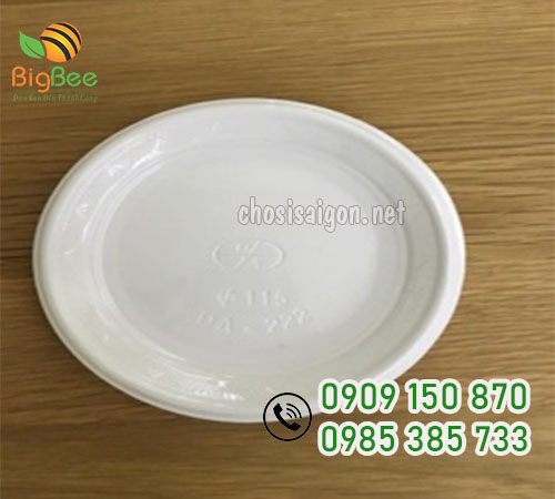 Dĩa nhựa gọn nhẹ, tiện dụng đựng thức ăn