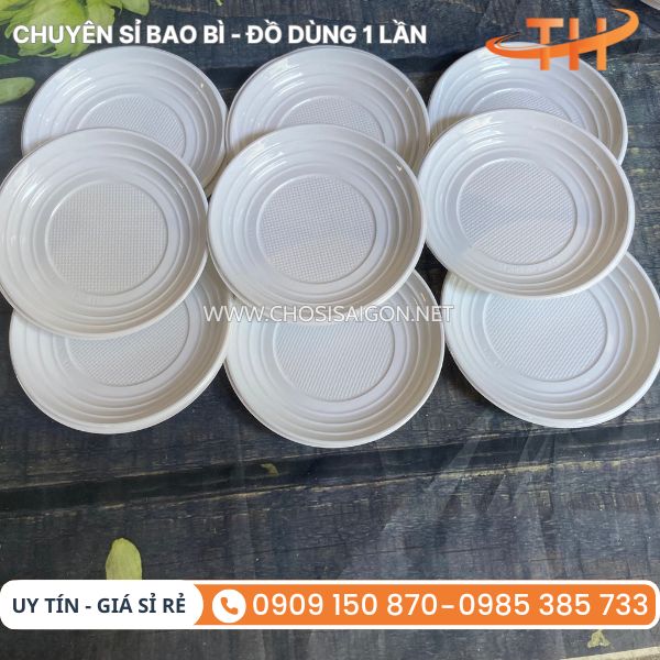 Dĩa nhựa tròn dùng 1 lần đựng thức ăn giá ưu đãi