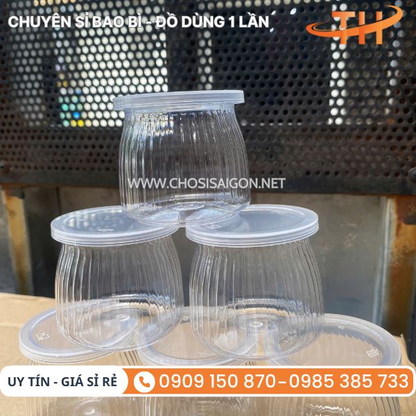 Hũ nhựa đựng sữa chua có khía trong suốt