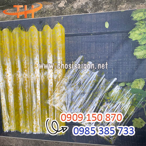 Giấy kiếng gói quà dày dặn, cứng cáp giá rẻ