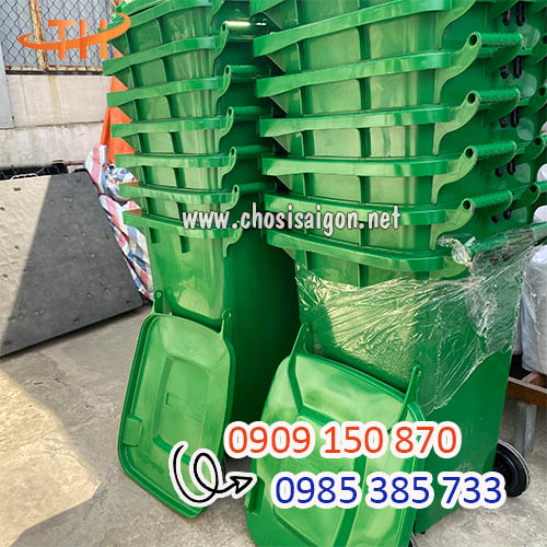 Sỉ thùng rác nhựa 240 lít có bánh xe tại TP.HCM
