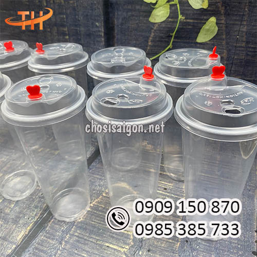 Mua giá rẻ ly nhựa nắp trắng nút tim 700ml