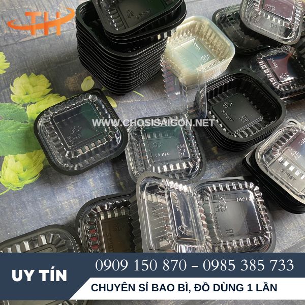 Khay nhựa vuông HT12 giá sỉ