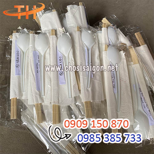 Combo 4 trong 1 muỗng, đũa, tăm, giấy ăn dùng 1 lần giá rẻ