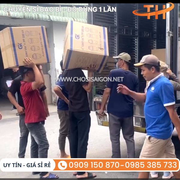 Ly nhựa giao nhanh toàn quốc