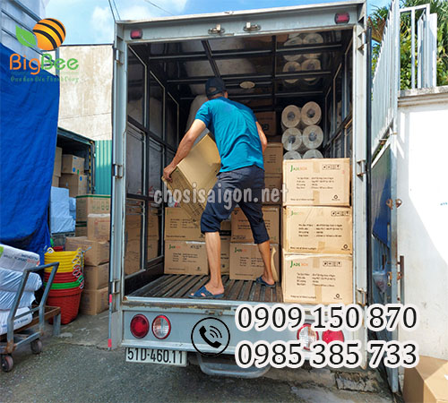 Hộp nhựa đế đen 4 ngăn sỉ rẻ giao hàng nhanh