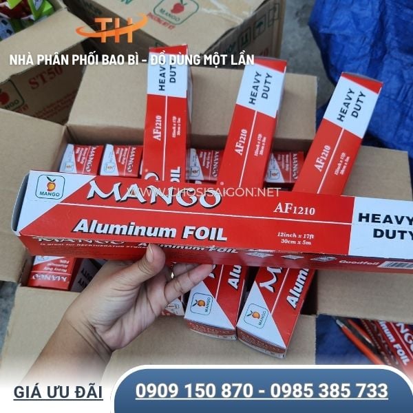 Giấy bạc nướng cuộn nhỏ