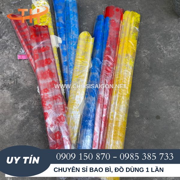 Giấy kiếng gói quà, bọc quà giá rẻ cho khách sỉ