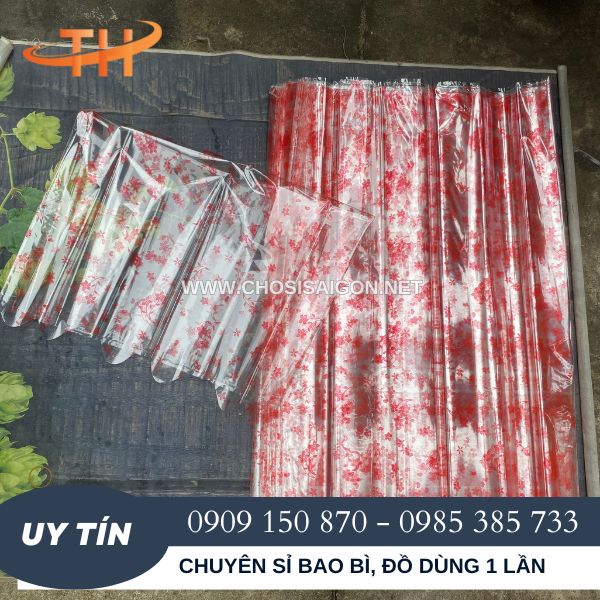 Giấy kiếng gói quà có nhiều kích thước giá rẻ