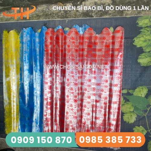 Giấy kiếng gói quà nhiều họa tiết đẹp mắt