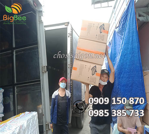 Hoạt động giao hàng thực tế tại Thu Hồng