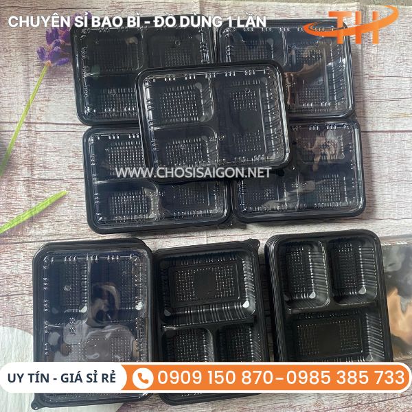 Hộp nhựa đế đen 3 ngăn HT88